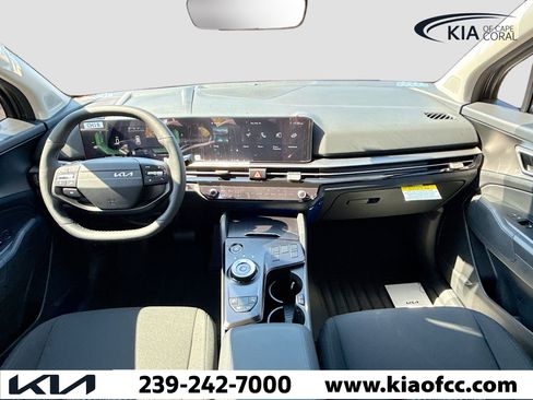 New 2026 Kia Sportage LX image 15