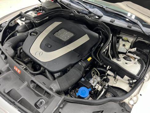 Used 2009 Mercedes-Benz C 300 Sedan image 30