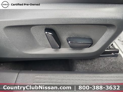 Certified 2024 Nissan Rogue SL w/ SL Premium Package AWD/4WD image 33