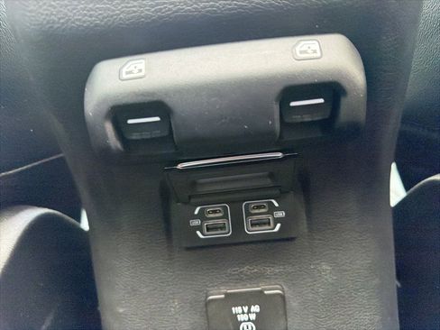 Certified 2022 Jeep Wrangler Unlimited Sahara 4xe w/ Cold Weather Group image 23