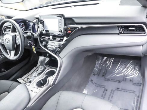 Used 2021 Toyota Camry LE w/ Cold Weather Package image 68