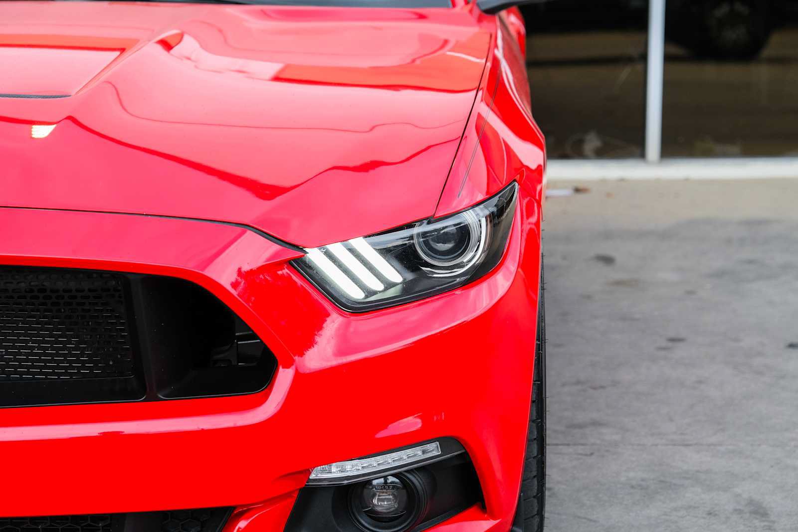 Used 2015 Ford Mustang GT Premium w/ GT Performance Package RWD image 6