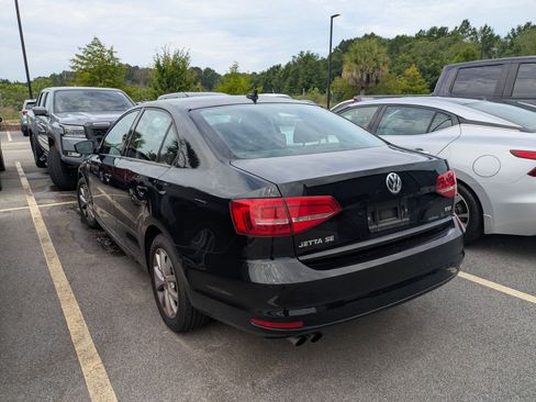 Used 2015 Volkswagen Jetta SE FWD image 5