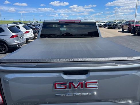 Used 2024 GMC Sierra 1500 Elevation AWD/4WD image 31