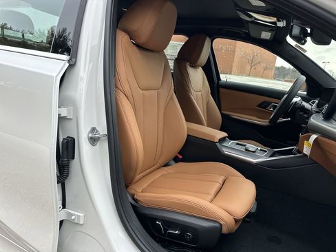 Used 2025 BMW 330i xDrive 330i xDrive w/ M Sport Package image 34