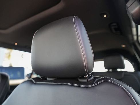 New 2025 Jeep Grand Cherokee L Altitude image 25