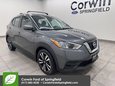 Used 2019 Nissan Kicks SV w/ Interior Electronics Package image 8