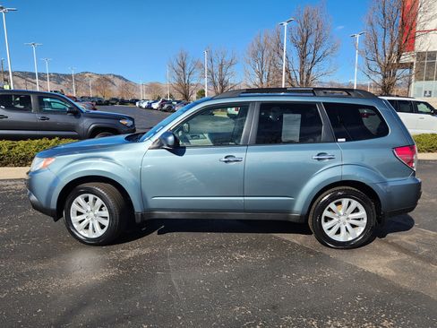 Used 2013 Subaru Forester 2.5X Premium image 3