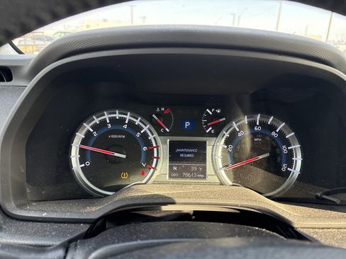 Used 2017 Toyota 4Runner TRD Off-Road image 6