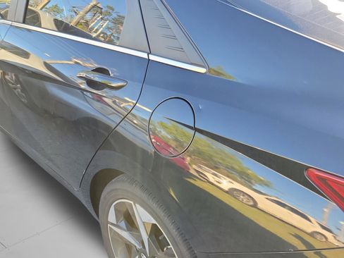 Certified 2023 Hyundai Elantra Limited w/ Cargo Package image 19