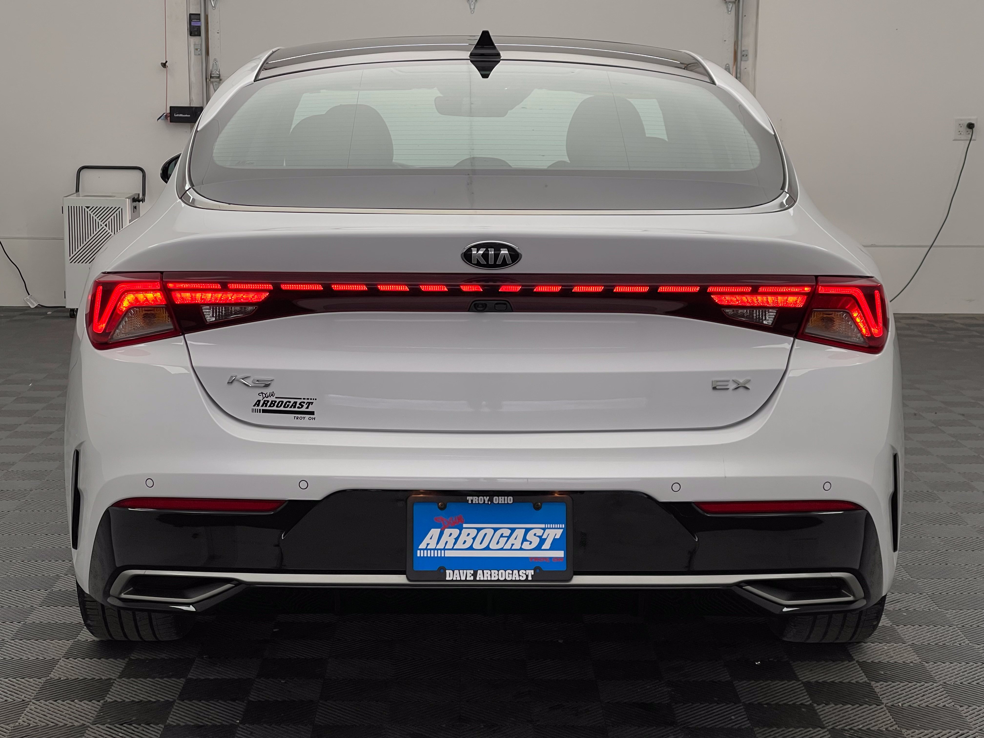 Used 2021 Kia K5 EX w/ EX Premium Package FWD image 9