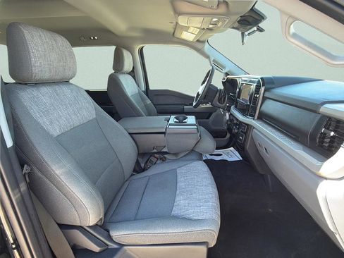 Used 2025 Ford F250 XLT image 12