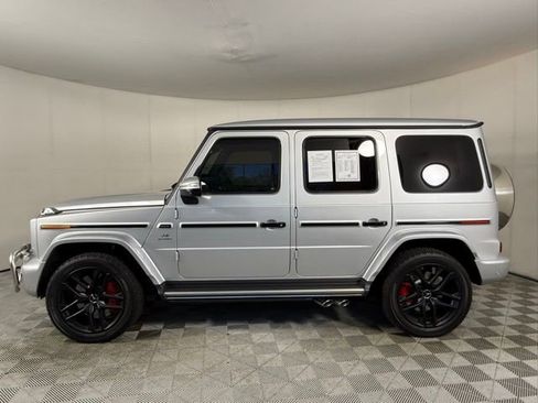 Used 2025 Mercedes-Benz G 63 AMG 4MATIC image 3
