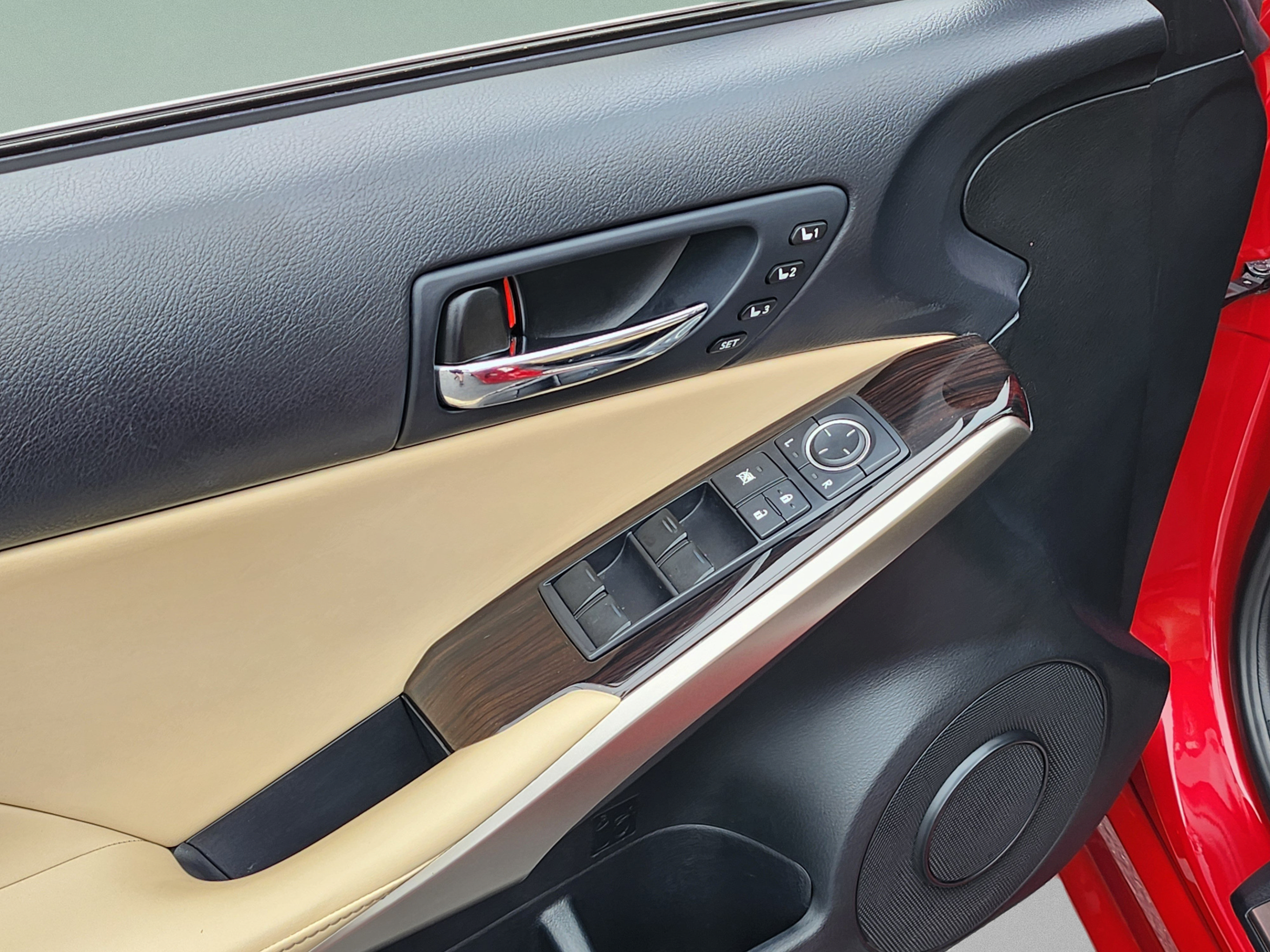 Used 2014 Lexus IS 250 AWD w/ Luxury Package w/Brown Wood image 12