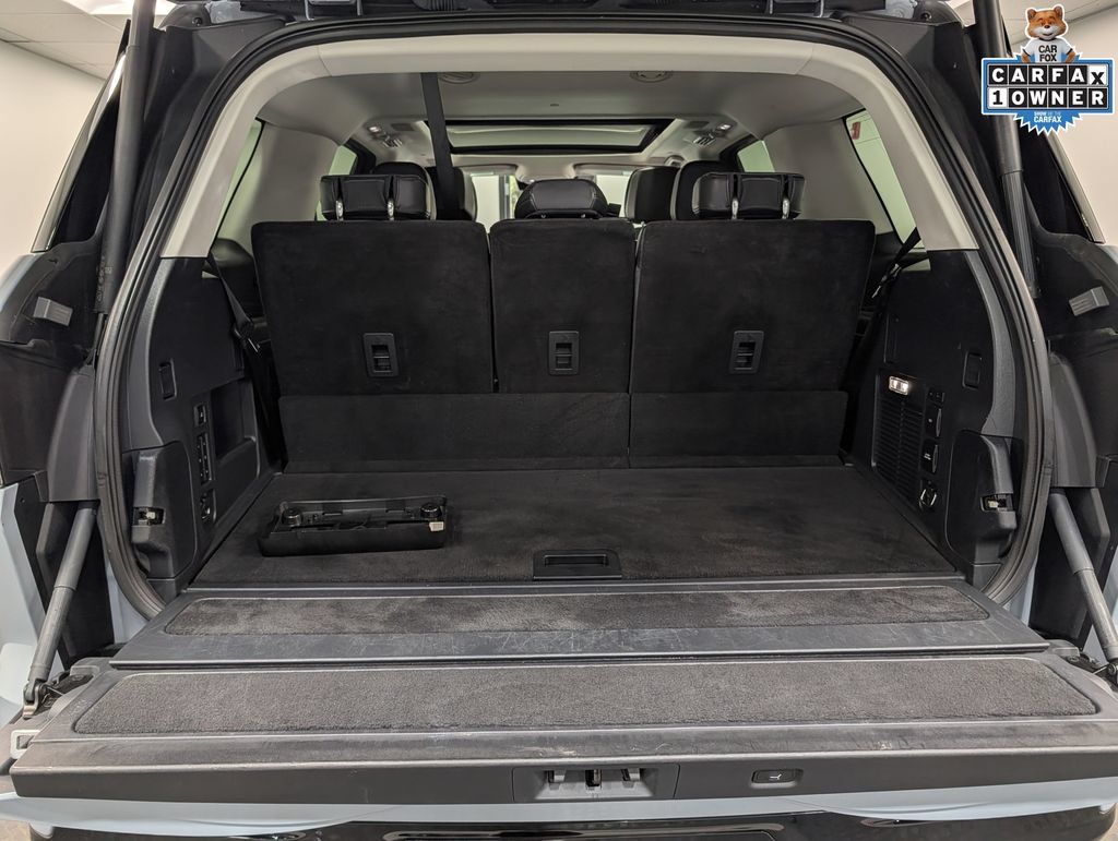 Used 2025 Lincoln Navigator Reserve AWD/4WD image 26