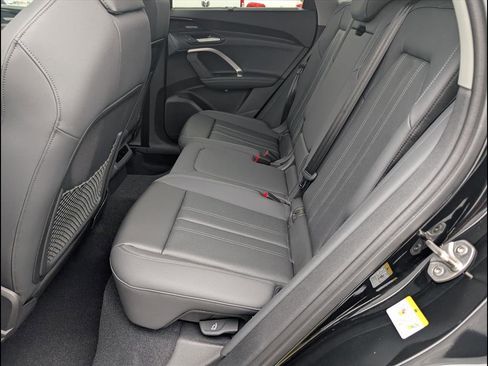 New 2025 Audi Q5 2.0T Premium Plus image 6