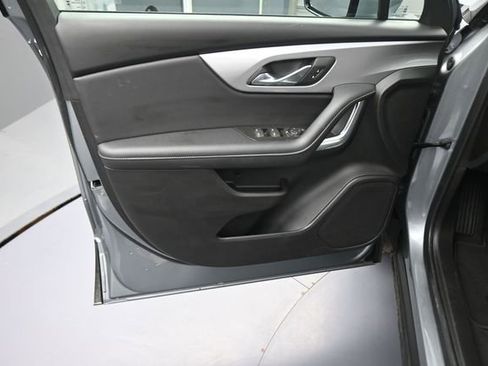 Used 2025 Chevrolet Blazer LT image 10