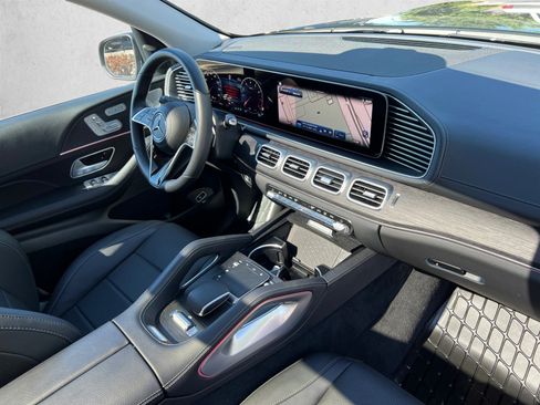 Certified 2026 Mercedes-Benz GLS 450 4MATIC image 28