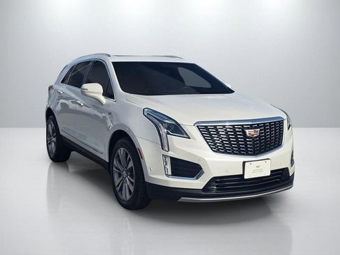 Used 2023 Cadillac XT5 Premium Luxury w/ Technology Package image 4