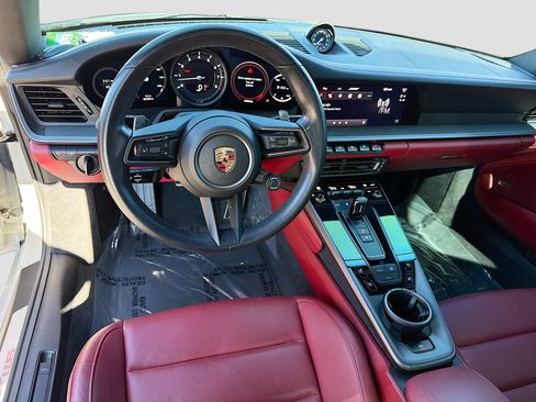 Used 2024 Porsche 911 Carrera 4 image 16