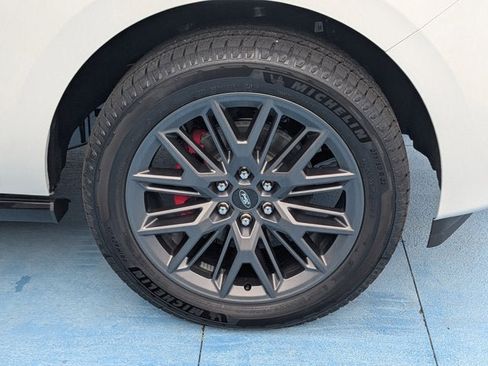 New 2025 Ford Expedition Max Platinum w/ Stealth Performance Package image 9