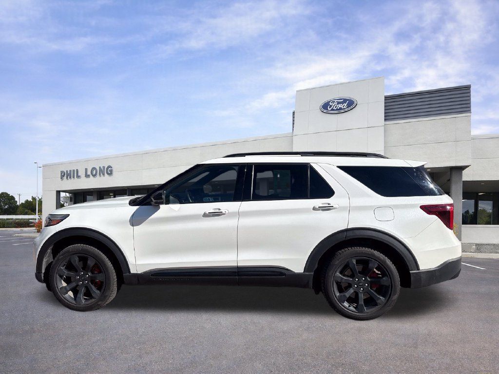 Used 2023 Ford Explorer ST w/ Equipment Group 401A AWD/4WD image 4