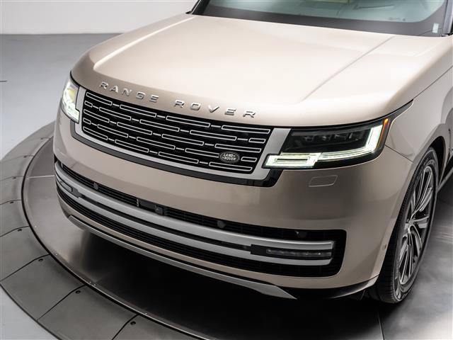 Used 2024 Land Rover Range Rover Autobiography AWD/4WD image 9