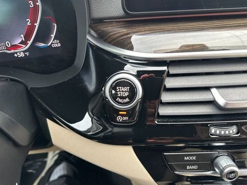 Used 2022 BMW 530i xDrive w/ Convenience Package image 14