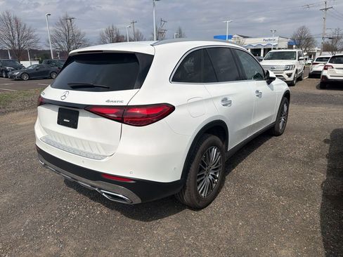 Used 2024 Mercedes-Benz GLC 300 4MATIC image 7