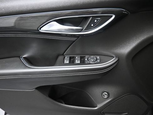 Used 2023 Buick Envision Preferred FWD image 10