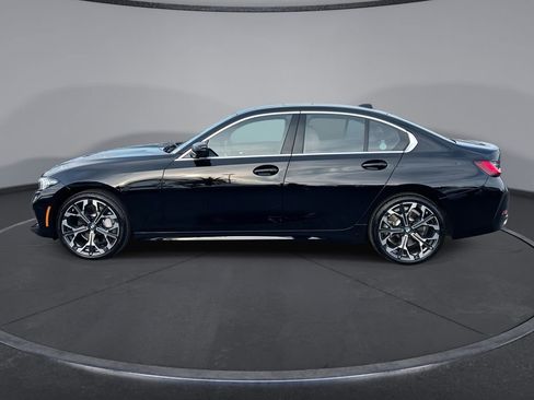 Used 2025 BMW 330i Sedan w/ Convenience Package RWD image 15