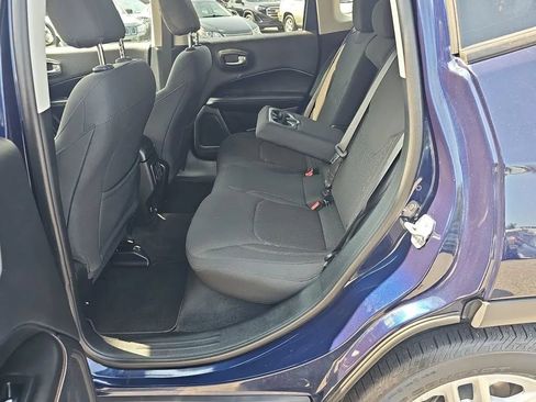 Used 2018 Jeep Compass Sport FWD image 18