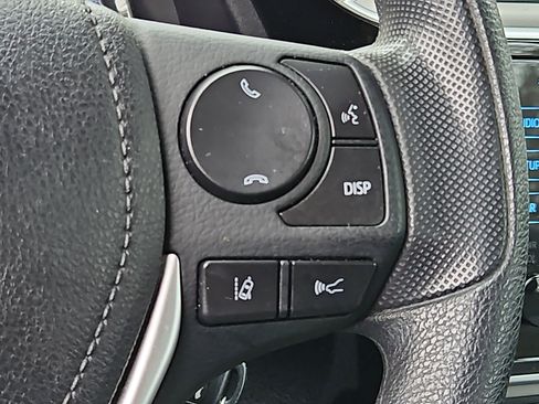 Used 2019 Toyota Corolla LE image 20