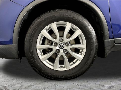 Used 2018 Nissan Rogue SV w/ Premium Package AWD/4WD image 33