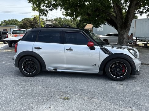 Used 2015 MINI Cooper Countryman S image 6