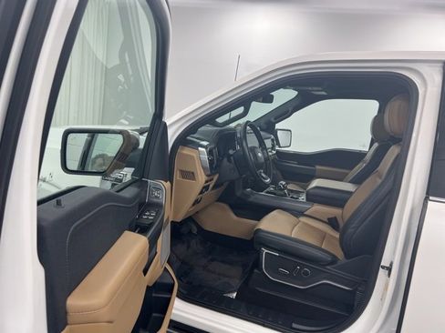 Used 2022 Ford F150 Lariat w/ Equipment Group 502A High image 13