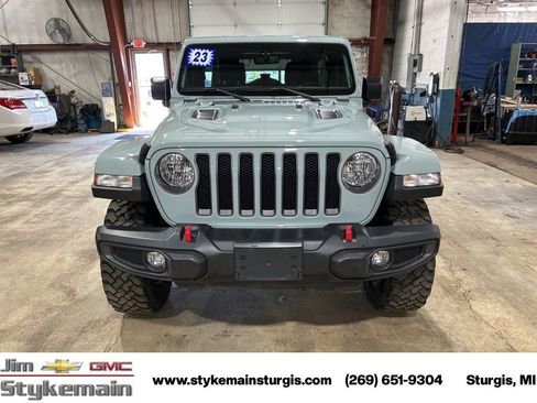 Used 2023 Jeep Wrangler Unlimited Rubicon w/ Cold Weather Group AWD/4WD image 10