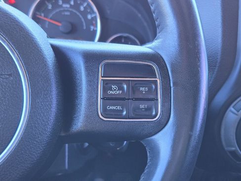 Used 2013 Jeep Wrangler Unlimited Sport image 18