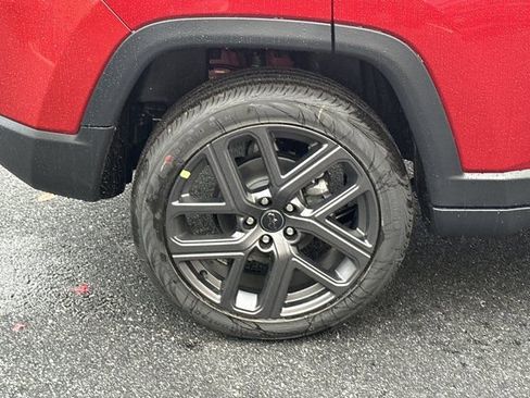 New 2026 Jeep Compass Limited image 17