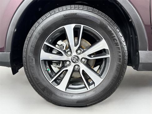 Used 2017 Toyota RAV4 XLE image 42