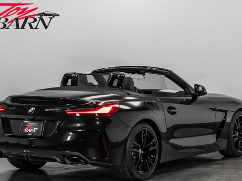 Used 2025 BMW Z4 M40i w/ Edition image 5