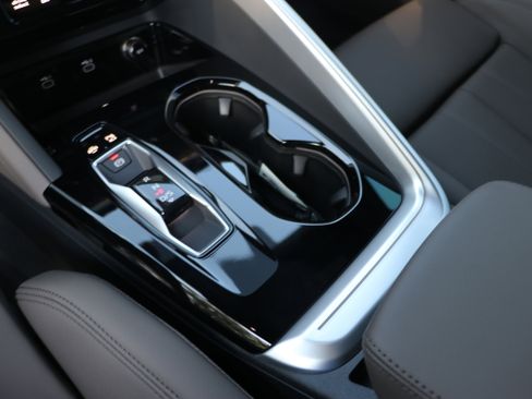 Used 2025 Audi Q5 Premium Plus image 24