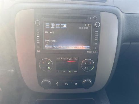 Used 2012 Chevrolet Tahoe LT image 32