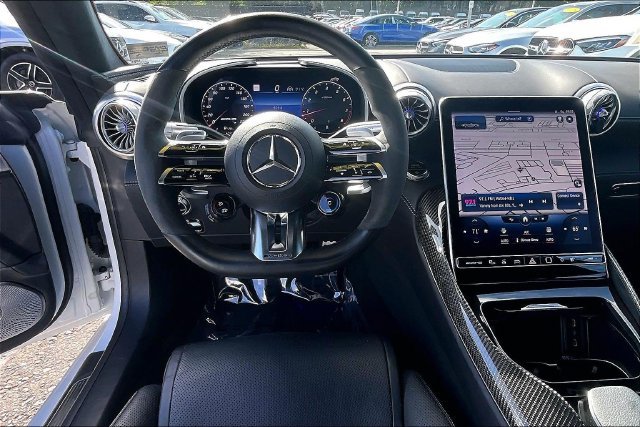 Used 2022 Mercedes-Benz SL 63 AMG 4MATIC image 4