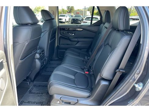 Used 2024 Honda Pilot EX-L image 13