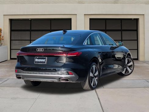 Used 2025 Audi A5 2.0T Premium Plus w/ Premium Plus AWD/4WD image 4