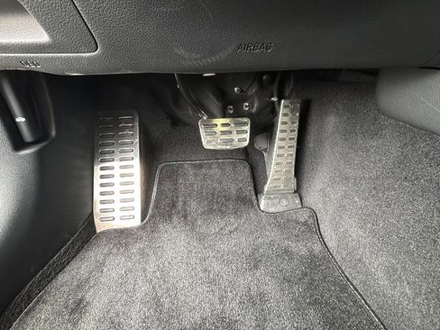 Certified 2025 Genesis G70 2.5T w/ Sport Prestige Package image 18