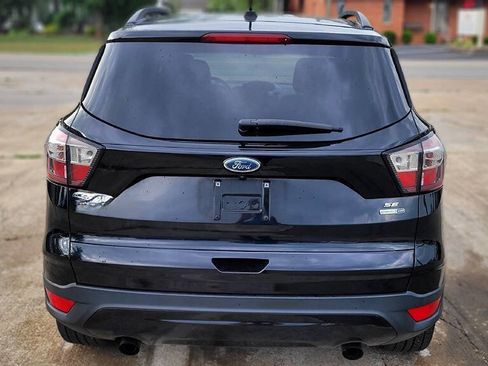 Used 2018 Ford Escape SE w/ SE Sport Appearance Package AWD/4WD image 8
