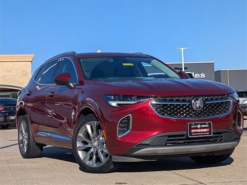 Used 2022 Buick Envision Avenir w/ Technology Package II image 2