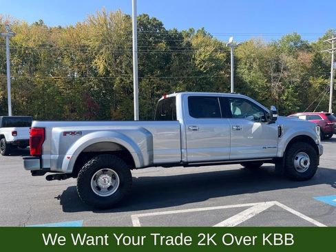 Used 2022 Ford F350 Platinum image 5
